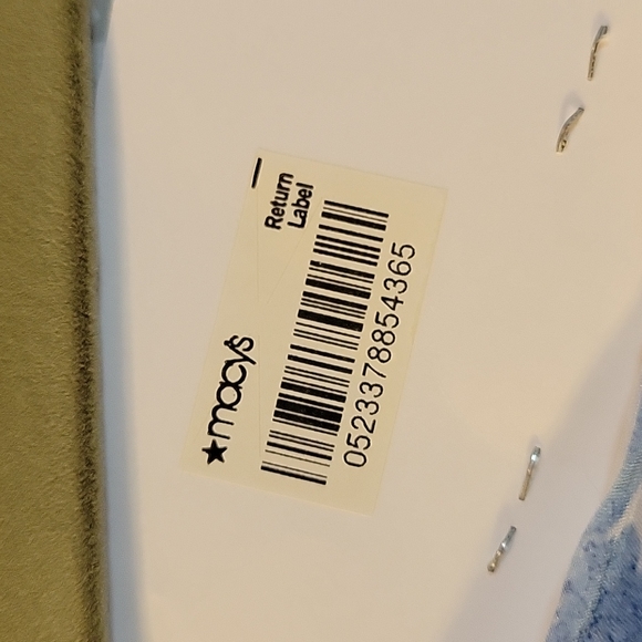 JM Collection, lovely blouse, never been worn. - Picture 8 of 8